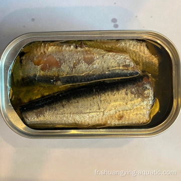 Sardines chinoises en conserve dans la sardine de l&#39;huile de tournesol 125g